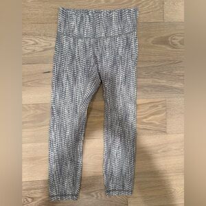 Lululemon Gray Patterned Crop Leggings